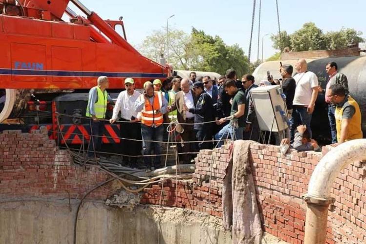 اختناق مهندس سوري مع 5 مصريين بطريقة مروعة