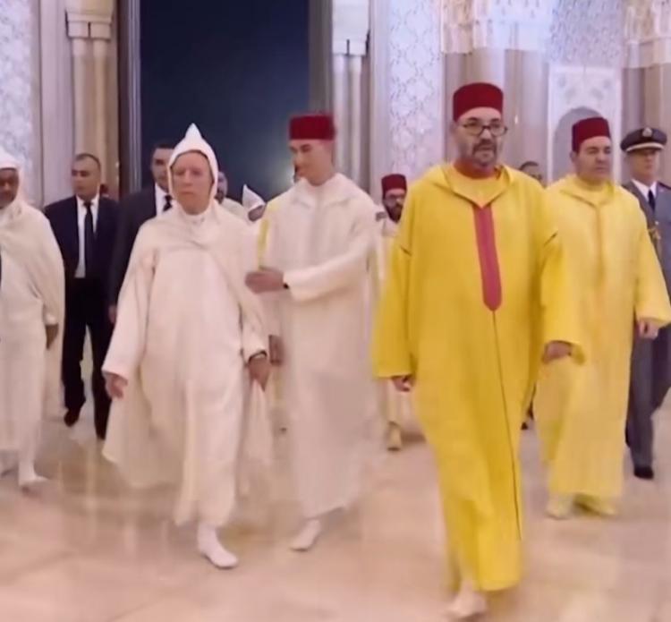 موقف ولي عهد المغرب مولاي الحسن ووزير الأوقاف اثار تعليقاتٍ بين المغاربة