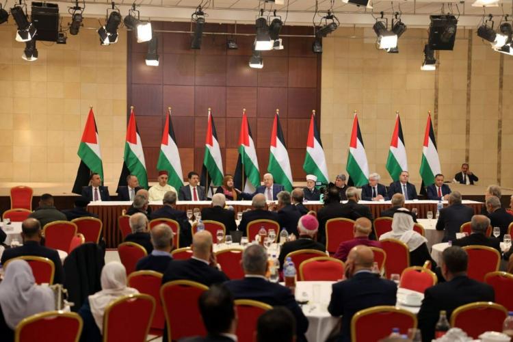 افطار جماعي بدعوة من الرئيس محمود عباس