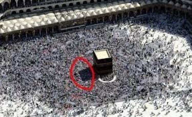 اختفاء ظل الكعبة