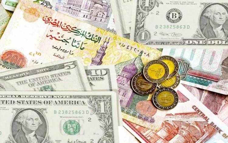 ارتباك شديد بالسوق السوداء للدولار