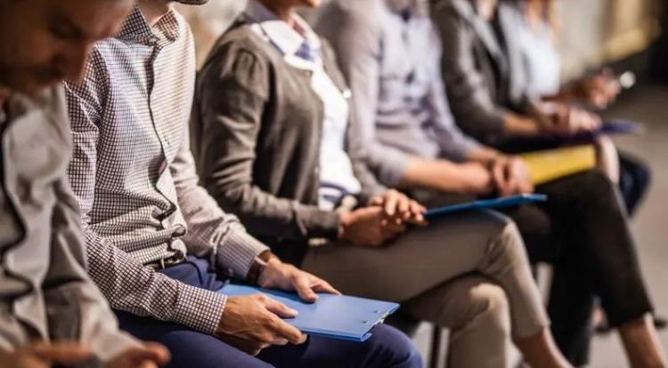دولة عربية في المرتبة الثالثة عالمياً بمعدل البطالة.. فما هي؟