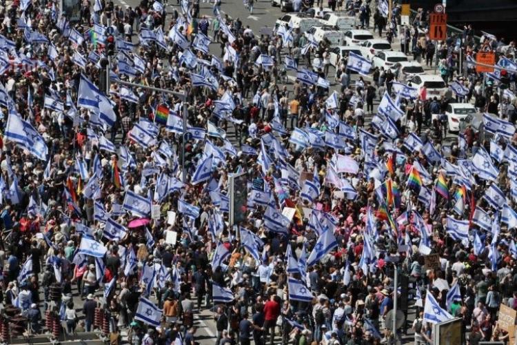 مظاهرات ضد قانون اختبار المعقولية