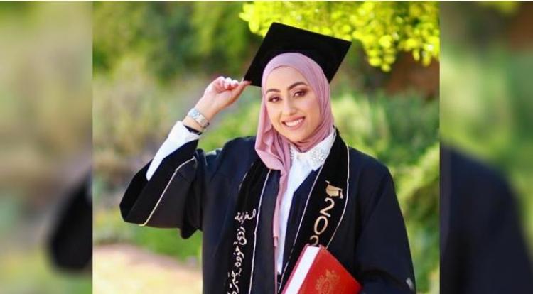 الأولى على الوطن بالفرع الأدبي رؤى دويكات