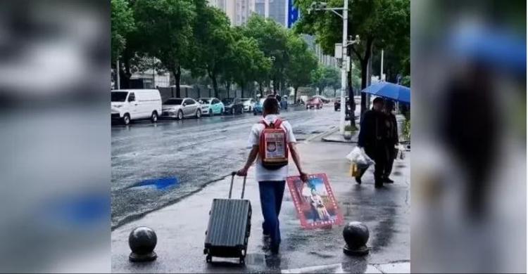 بعد 22 سنة من البحث.. قصة أب صيني عثر على ابنه "المخطوف"