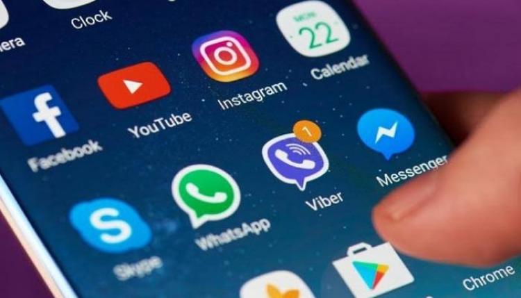 تطبيقات التجسس