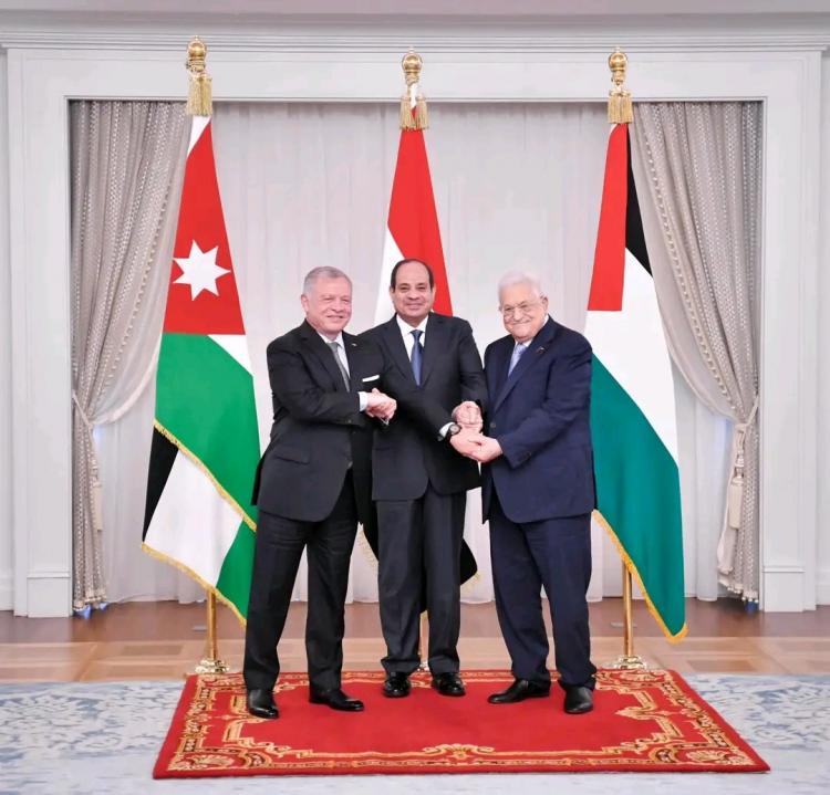 خلال القمة الثلاثية
