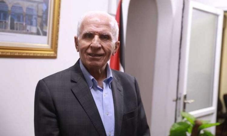عزام الأحمد عضو اللجنتين التنفيذية لمنظمة التحرير الفلسطينية والمركزية لحركة "فتح"