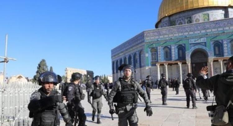 صلاة الجمعة  في مسجد الأقصى