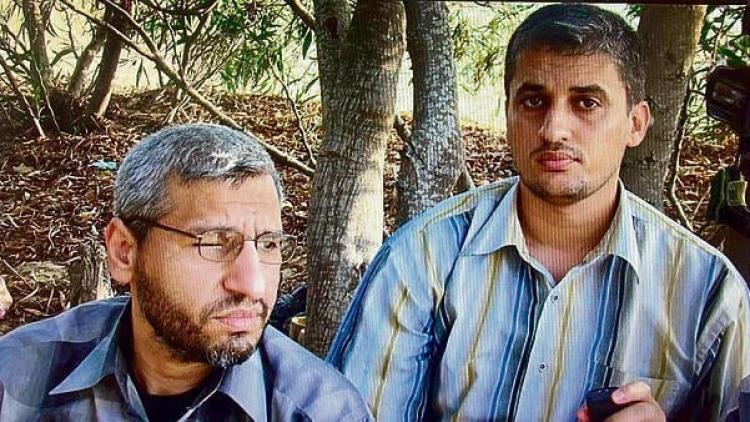 صورة سابقة نشرها الحيش الاسرائيلي زعم انها لمحمد الضيف