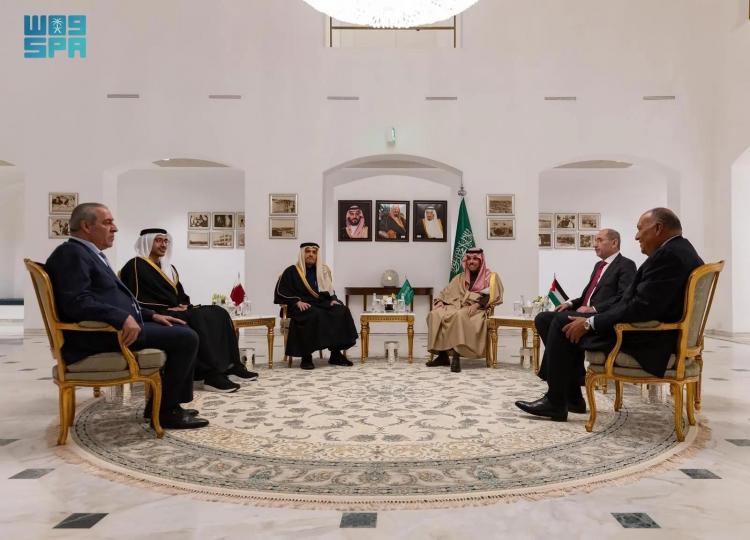 خلال الاجتماع السداسي