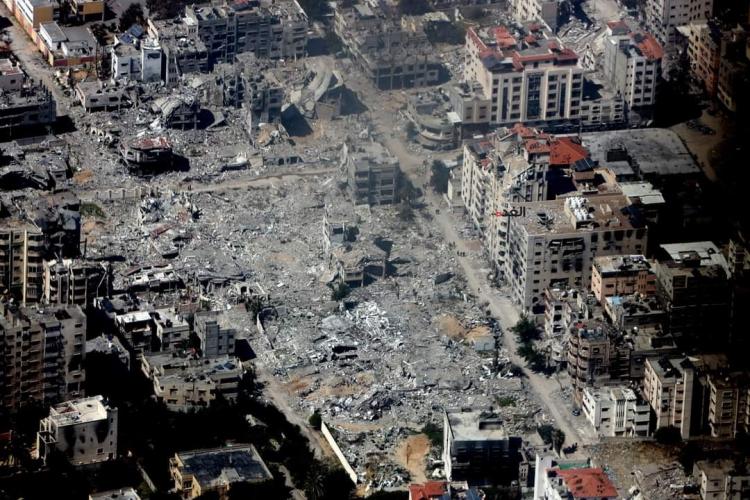 صورة جوية للدمار في مدينة غزة