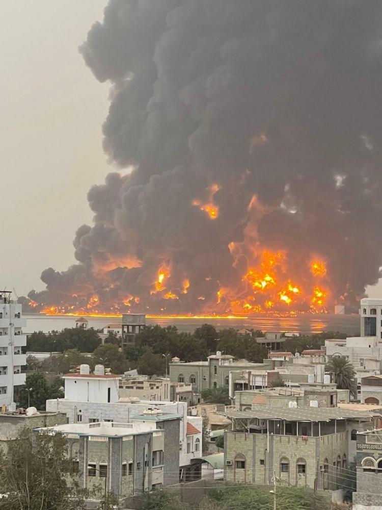 قصف على اليمن