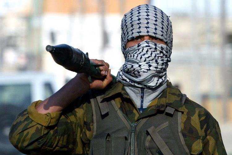 احد عناصر المقاومة