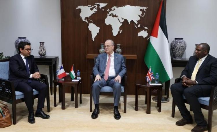 خلال اللقاء