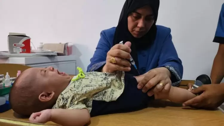 التطعيم ضد شلل الأطفال