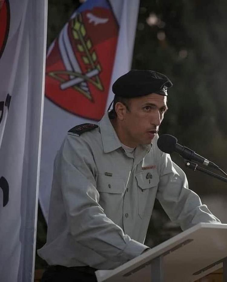 العقيد إحسان دقسة من الفرقة 162