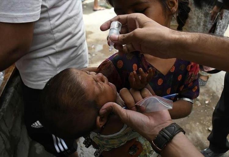 لقاح شلل الأطفال في فلسطين - الأناضول