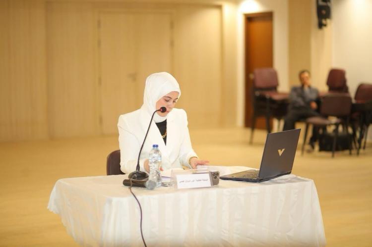 الطالبة نور عيسى