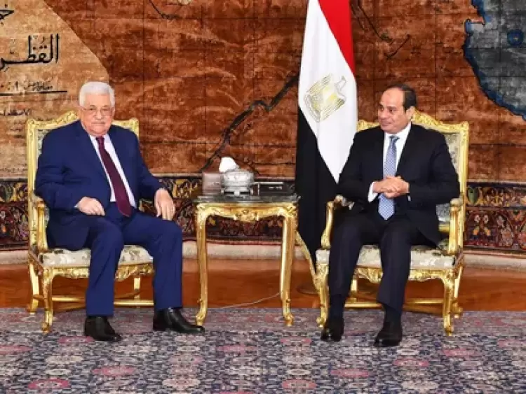 الرئيس محمود عباس ونظيره المصري عبدالفتاح السيسي