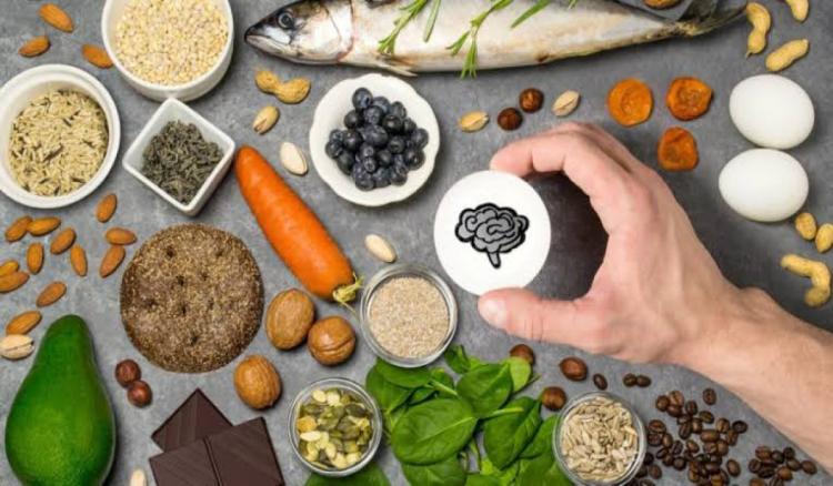 أطعمة تحمي المخ
