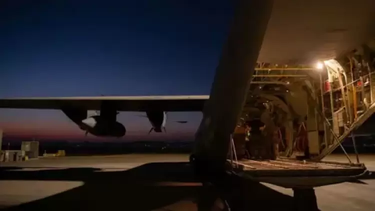 الإنزال الجوي للمساعدات