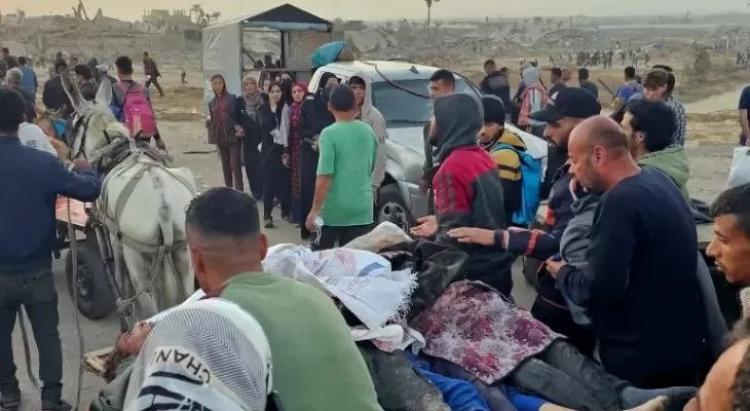 مجازر المساعدات