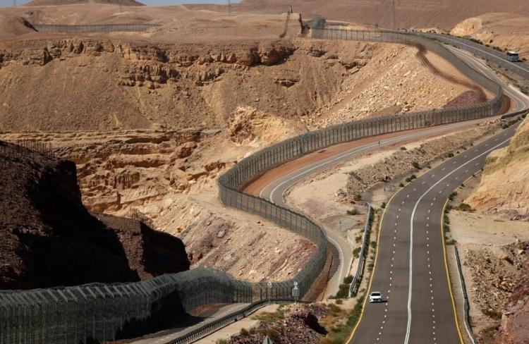 الحدود مع مصر