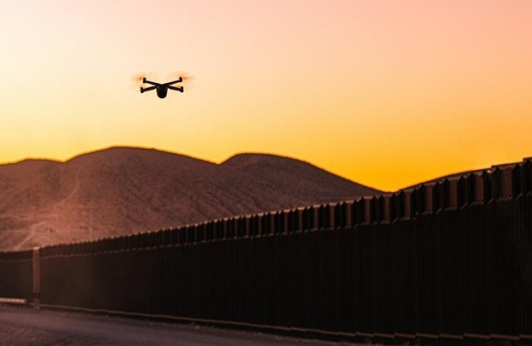 طائرة مسيرة