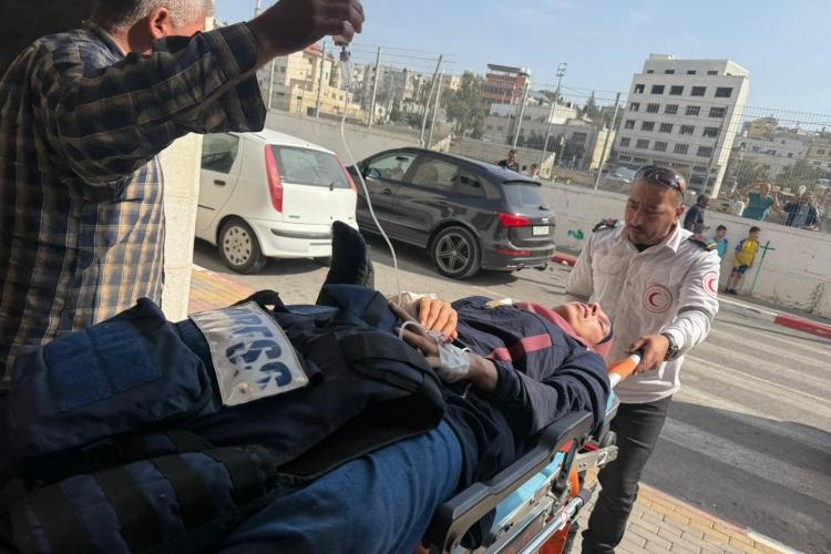 اصابة الزميلة رنين صوافطة