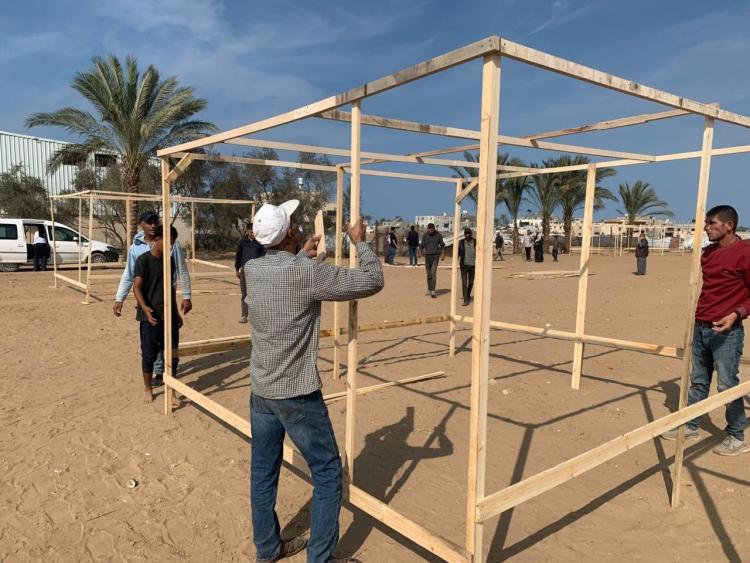 خلال اقامة المخيم