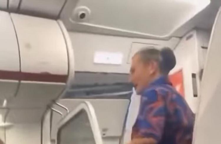 جانب من الفيديو