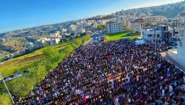 حالة الطقس في عيد