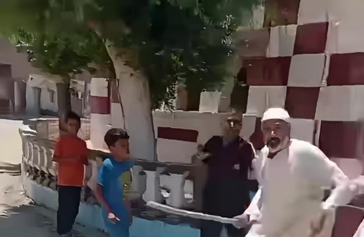 جانب من الفيديو