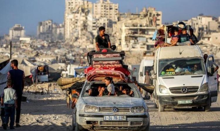 نزوح المواطنين من غزة