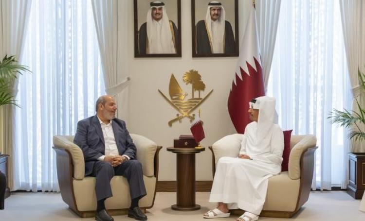 وزير الخارجية القطري وخليل الحية