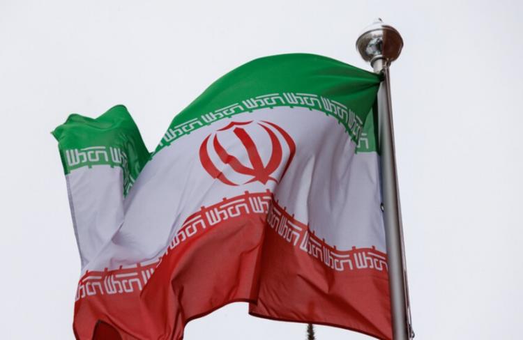علم إيران