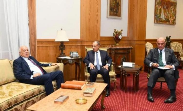لقاء الرجوب ووزير الخارجية المصري