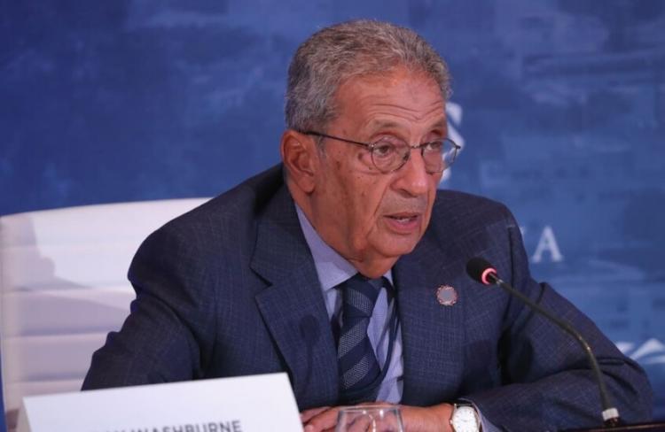 عمرو موسى
