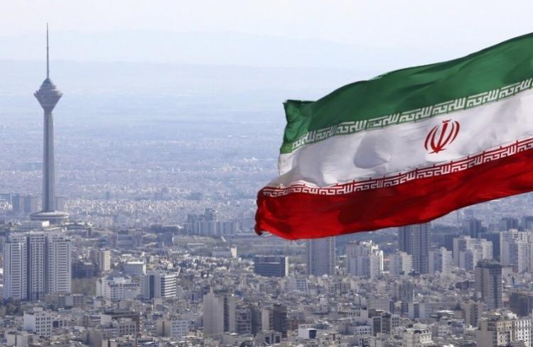 علم إيران