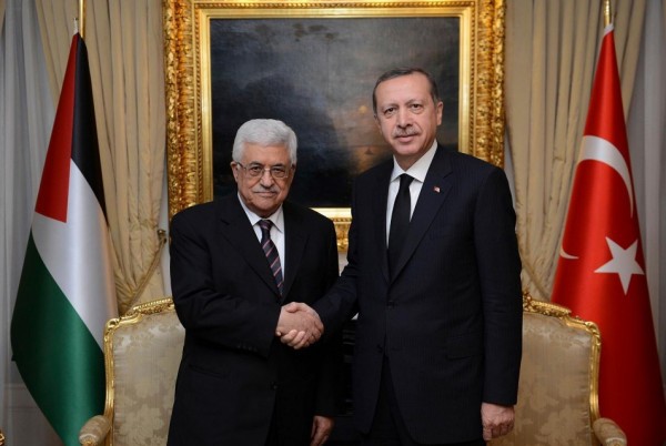 الرئيس محمود عباس مع الرئيس التركي
