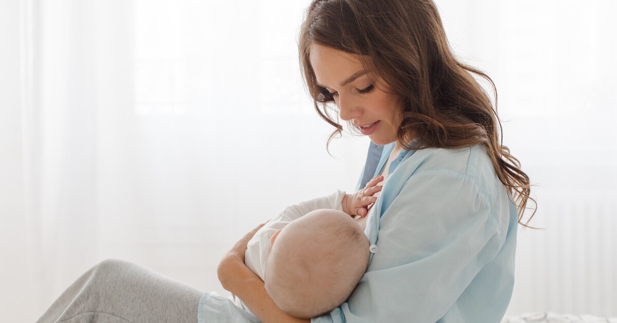 10 خرافات شائعة عن الرضاعة الطبيعية