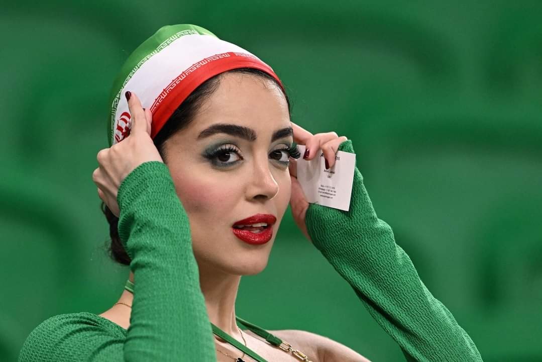 إحدى مشجعات المنتخب الإيراني