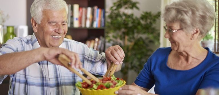 فاكهة شهيرة تحسن الذاكرة وتكافح الشيخوخة