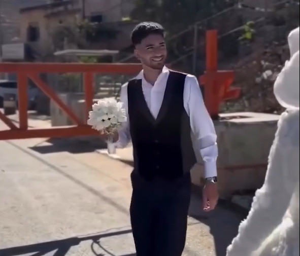 بدون عنوان.jpg