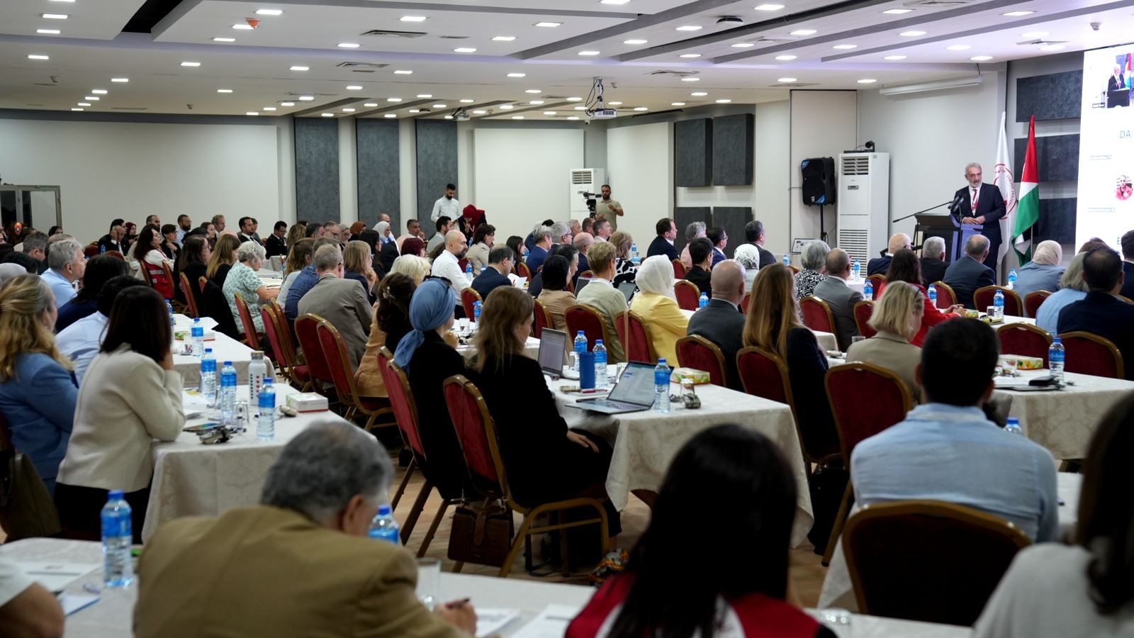 صورة واتساب بتاريخ 2025-11-10 في 13.30.07_4d4f437b.jpg