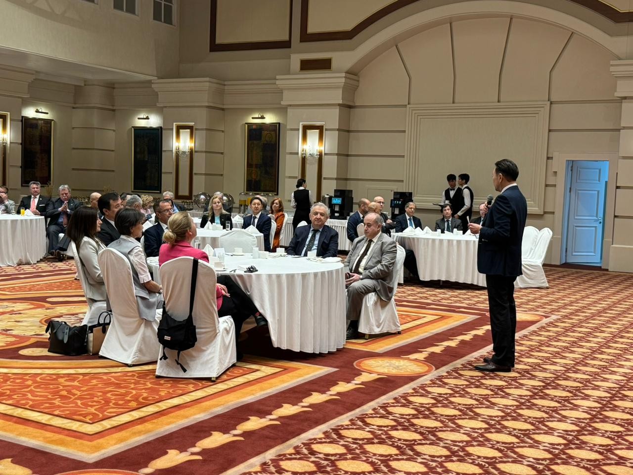 6341f303-3747-4de0-87b8-3edbe3c272fe.jfif